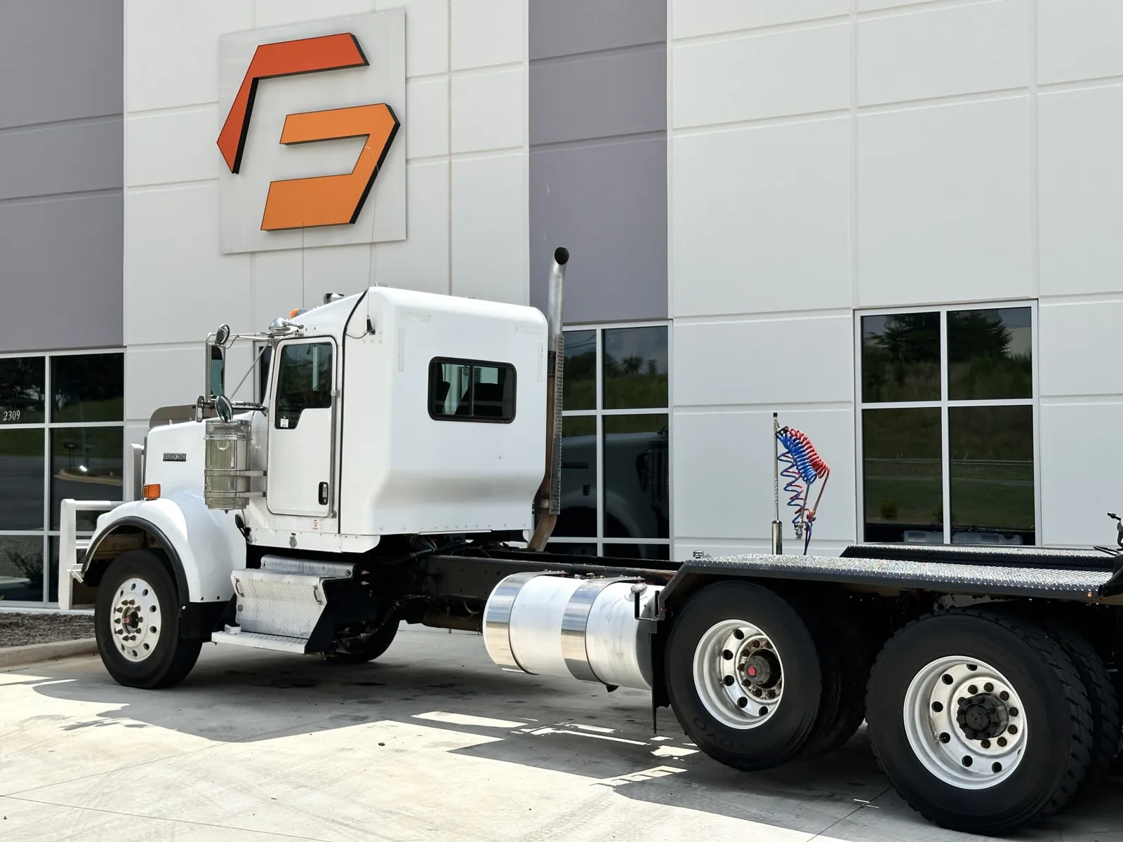 2014 Kenworth W900 in Greer, SC — photo 8