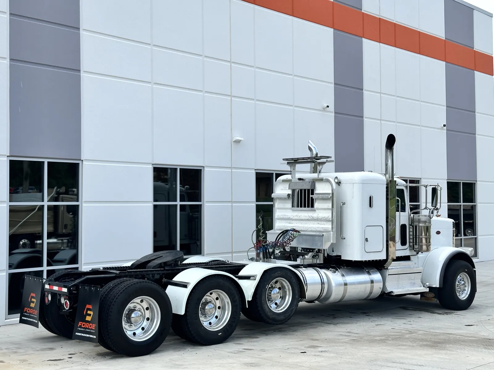 2020 Peterbilt 389 in Greer, SC — photo 5