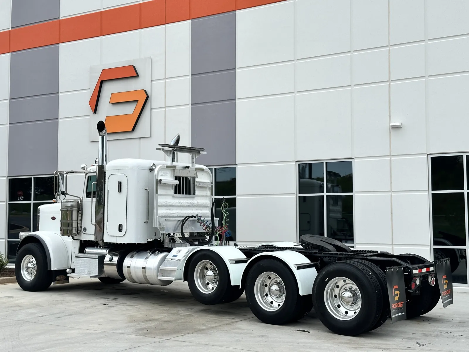 2020 Peterbilt 389 in Greer, SC — photo 6