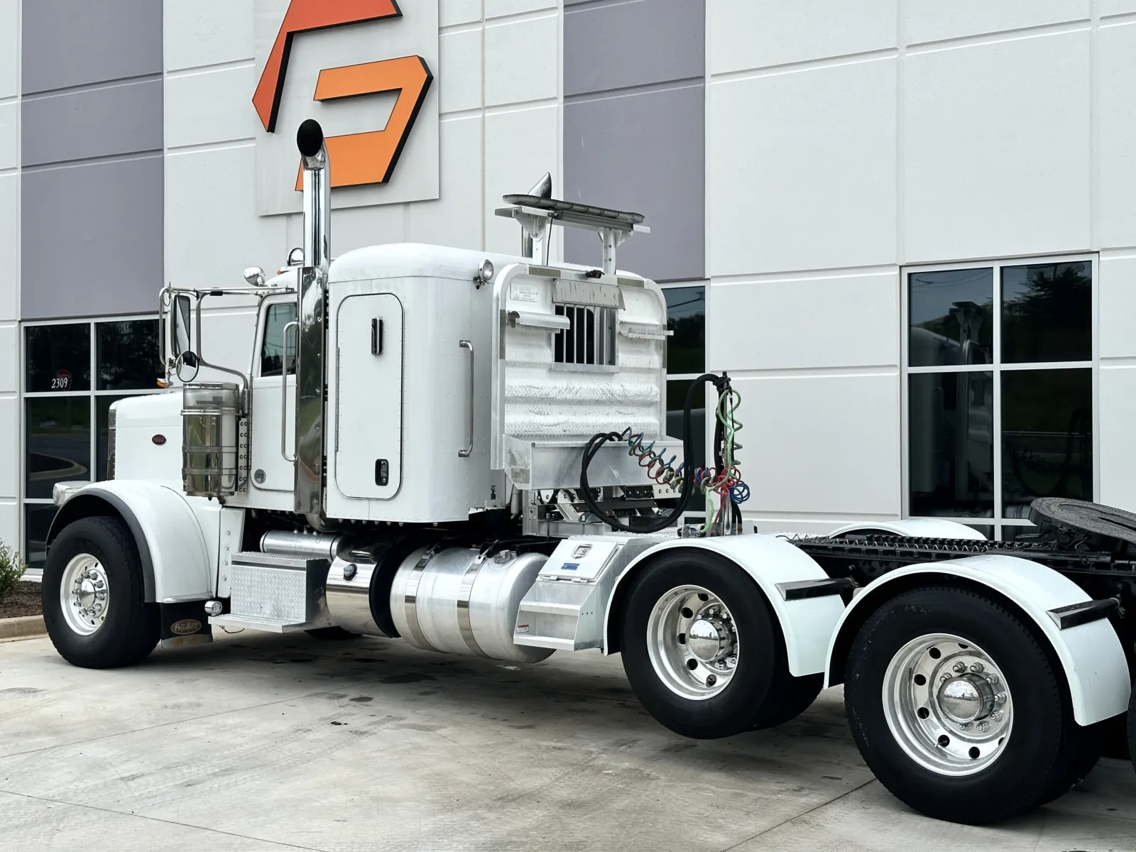 2020 Peterbilt 389 in Greer, SC — photo 8