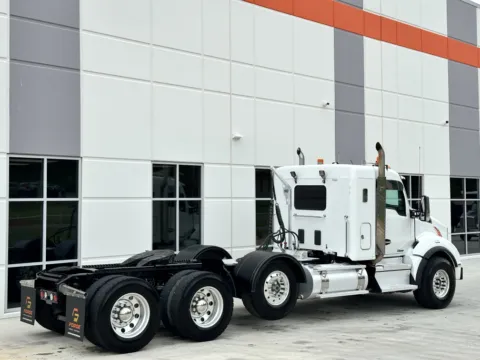 More photos of 2019 KENWORTH T880 at Forge Truck Centers - South Carolina, SC