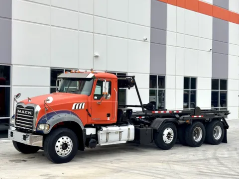 Another view of 2018 MACK GU713 for sale in Greer, SC at Forge Truck Centers - South Carolina
