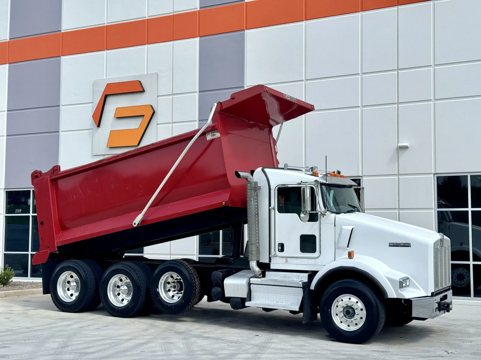 2020 KENWORTH T880 for sale in Greer, SC
