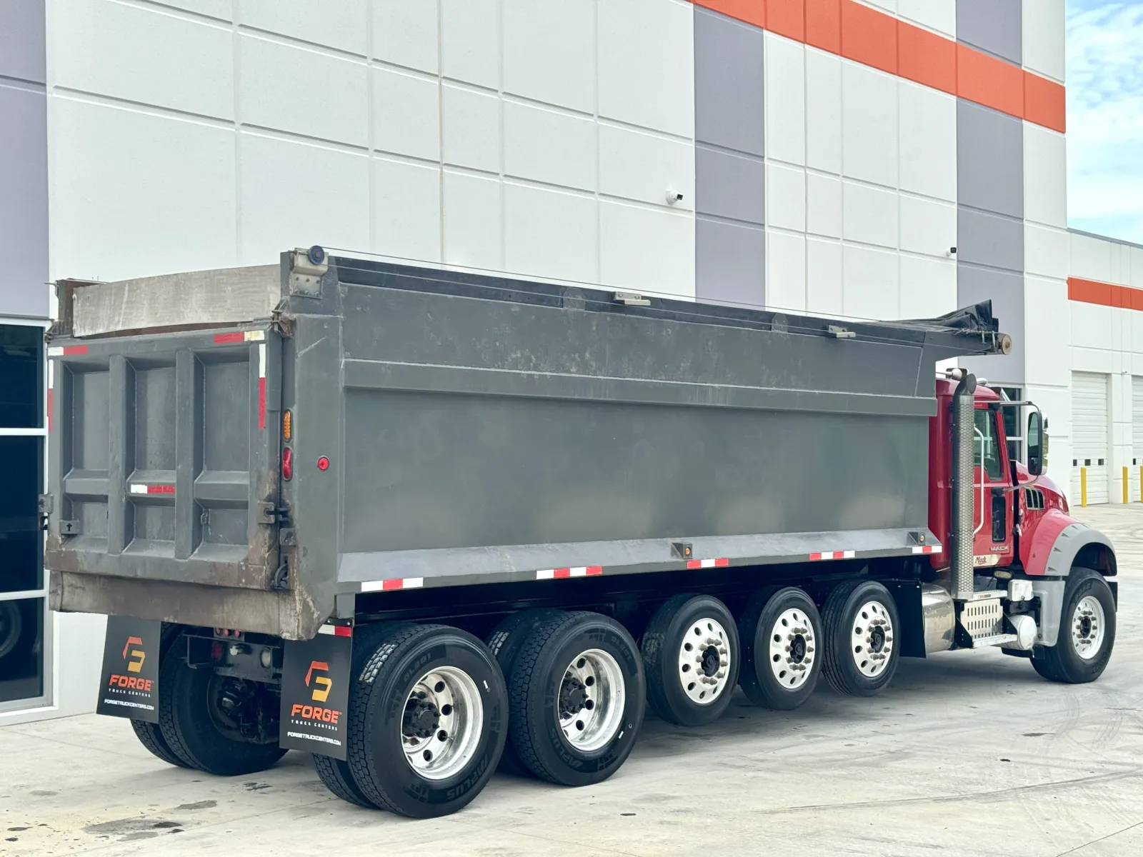 2015 Mack Granite in Greer, SC — photo 6