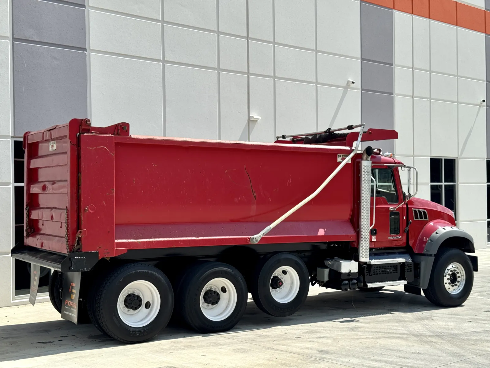 2018 Mack Granite in Greer, SC — photo 6