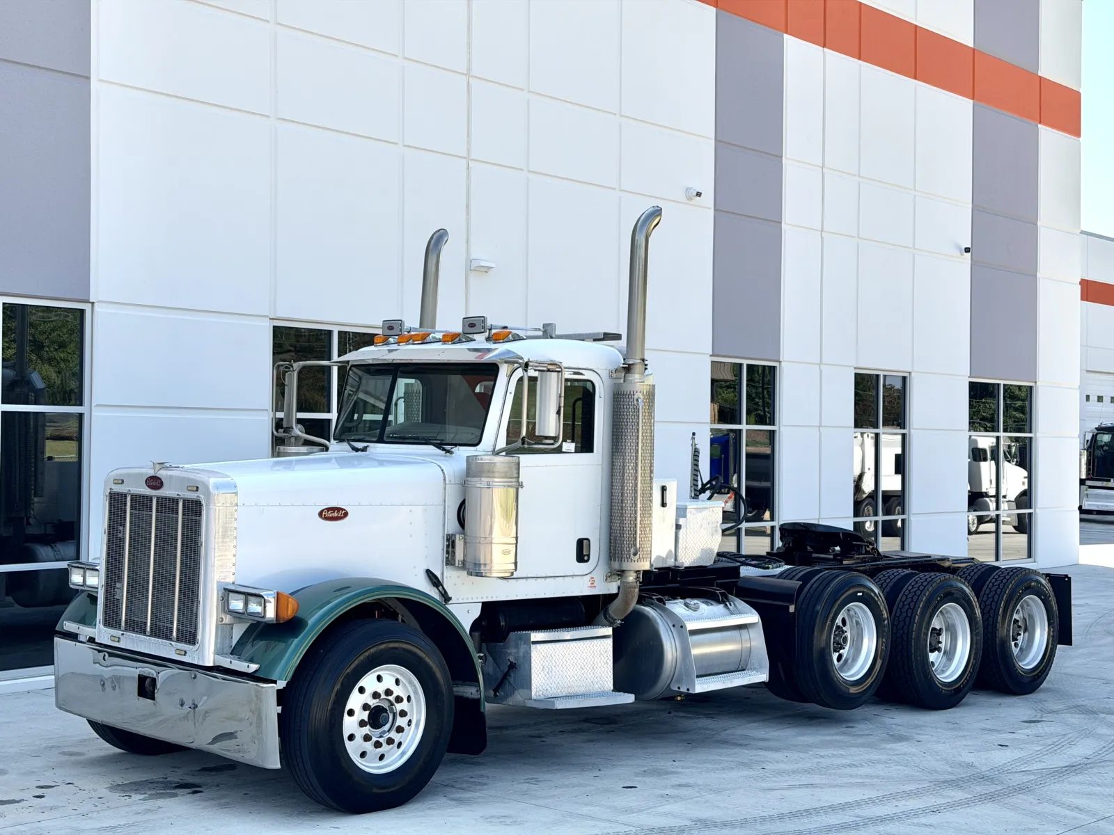2007 Peterbilt 379 in Greer, SC — photo 2