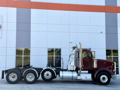 Another view of 2008 PETERBILT 367 for sale in Greer, SC at Forge Truck Centers - South Carolina