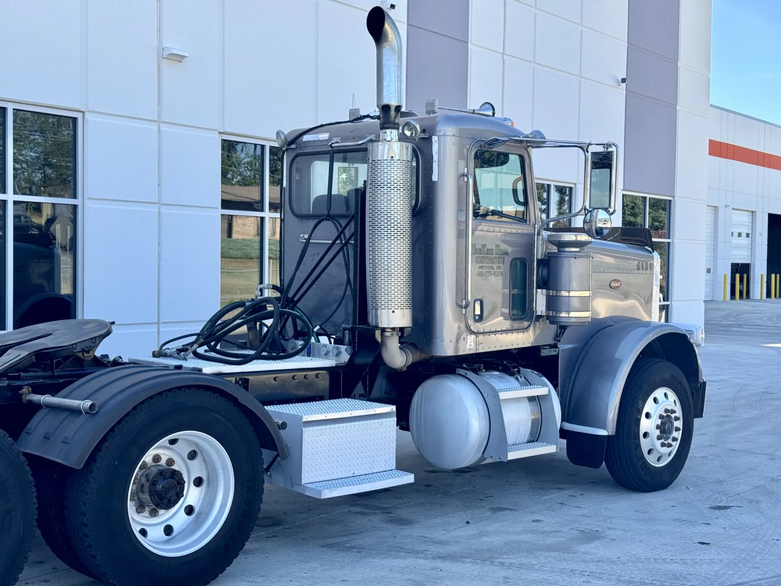2011 Peterbilt 388 in Greer, SC — photo 7