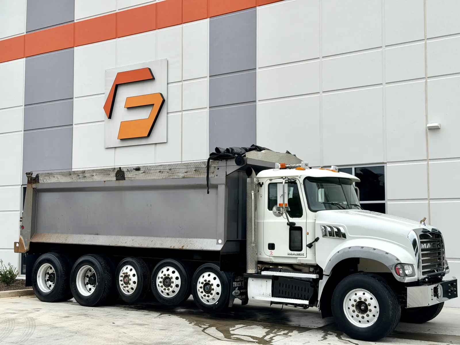 2014 Mack Granite in Greer, SC — photo 2