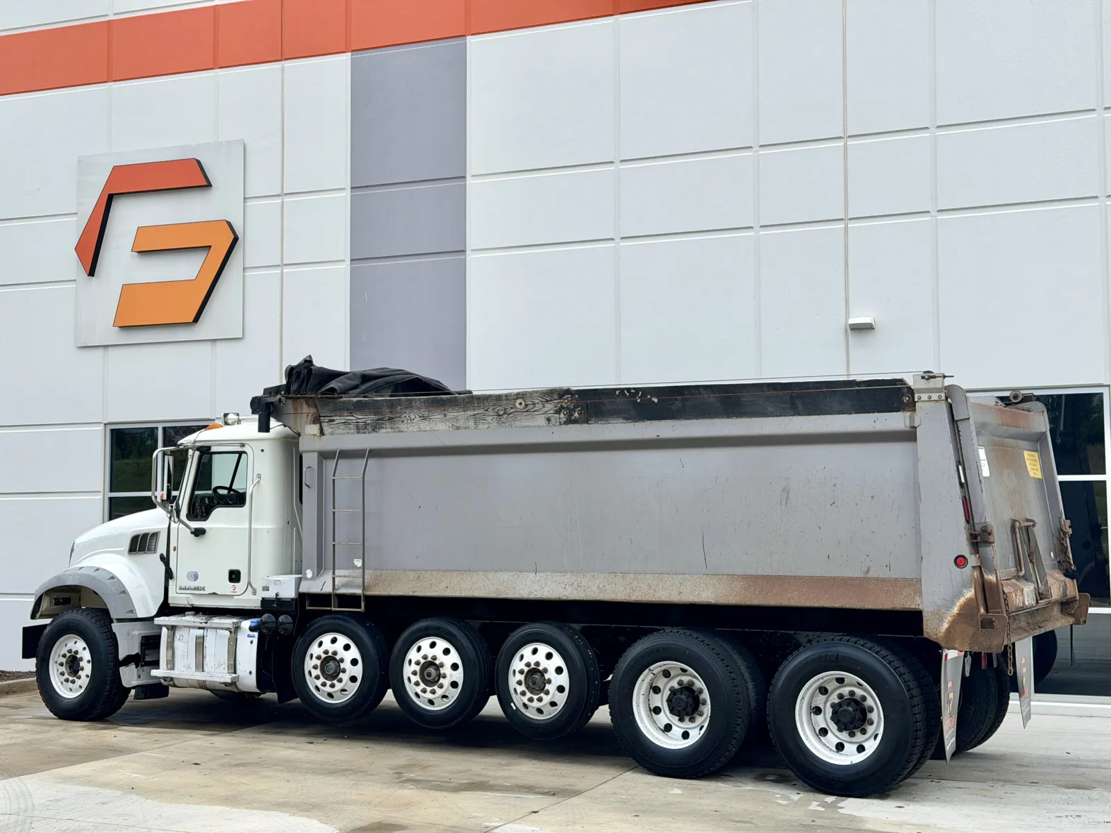 2014 Mack Granite in Greer, SC — photo 7