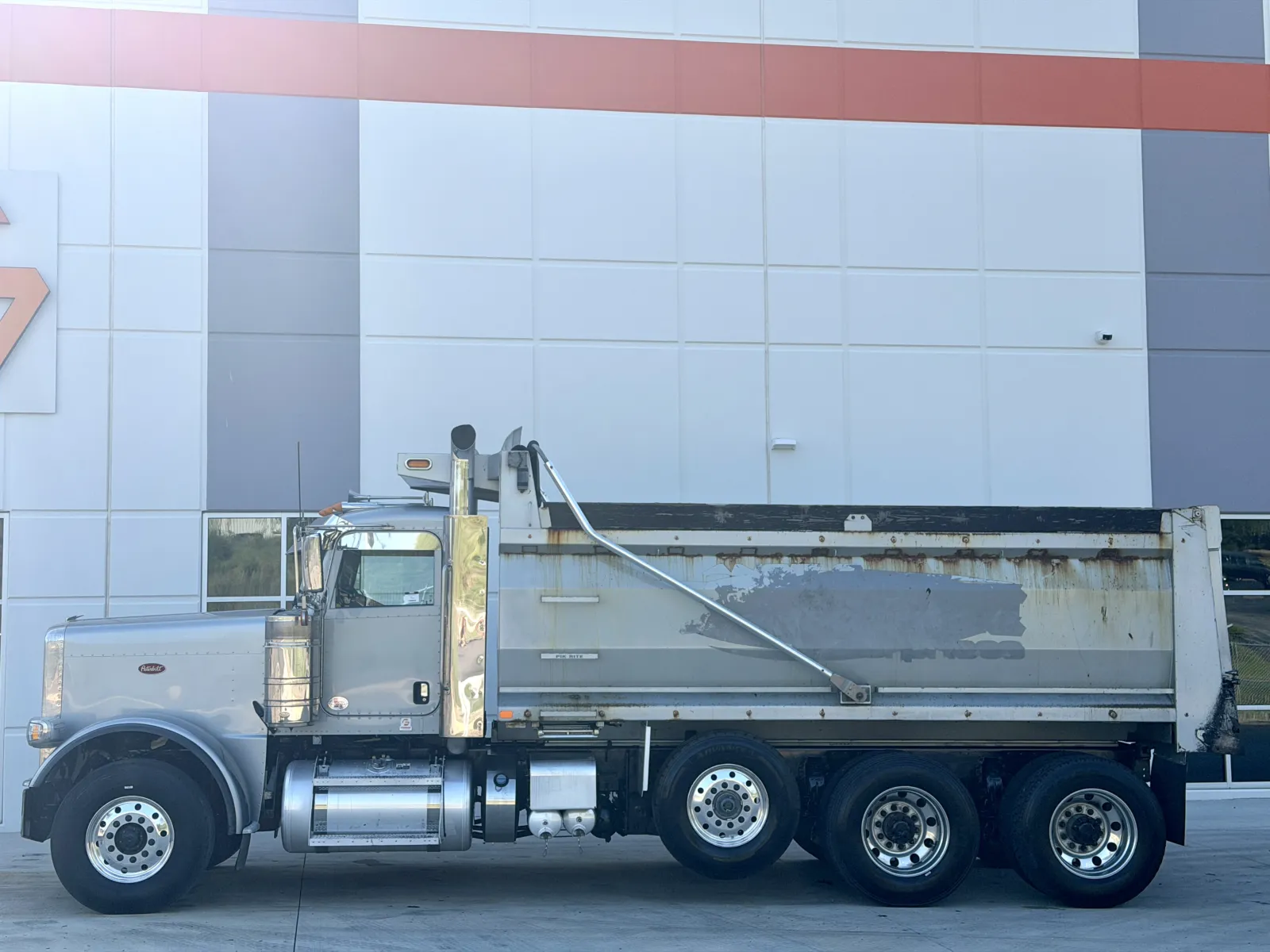 2021 Peterbilt 389 in Greer, SC — photo 5