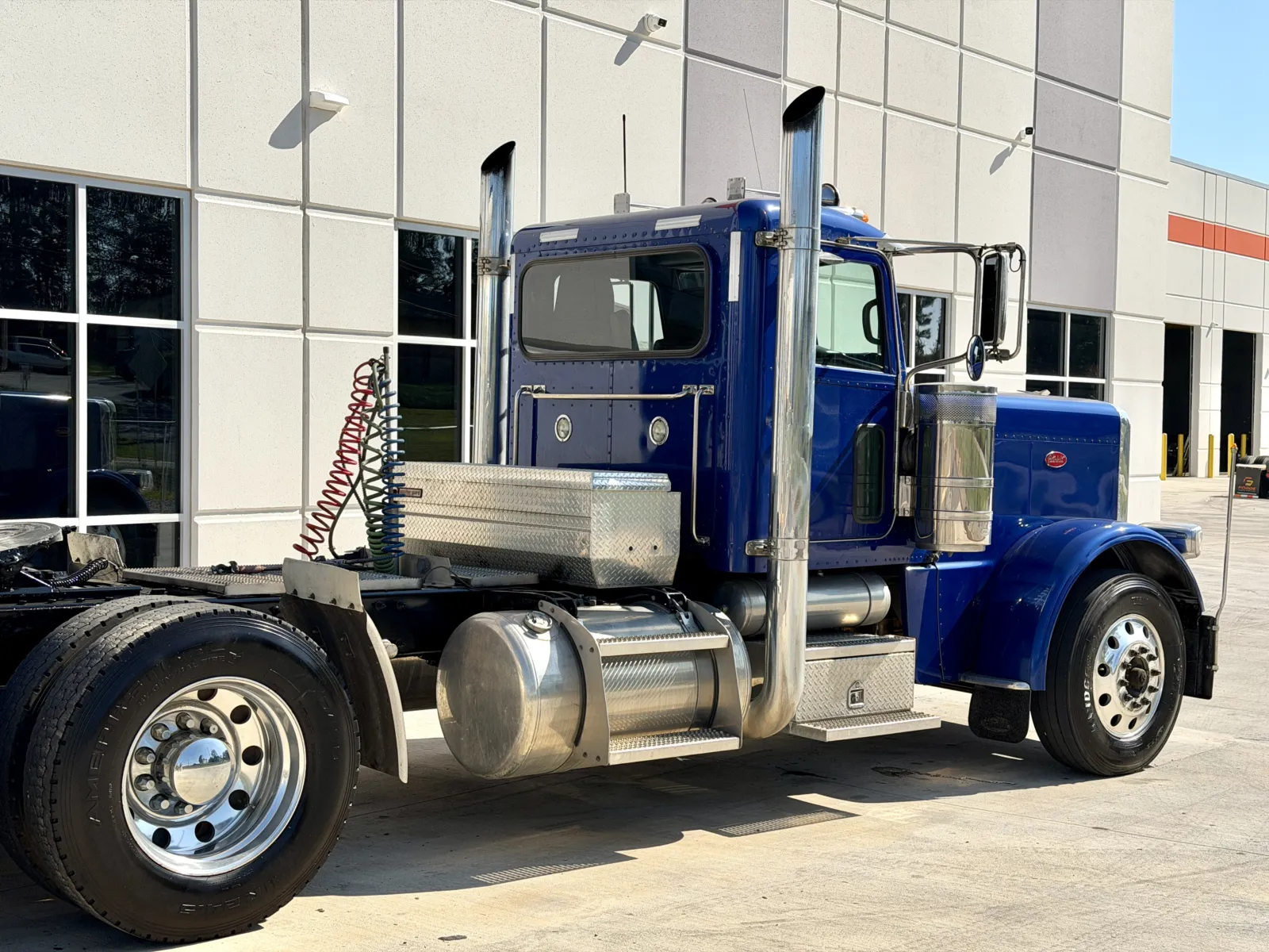 2018 Peterbilt 389 in Greer, SC — photo 7