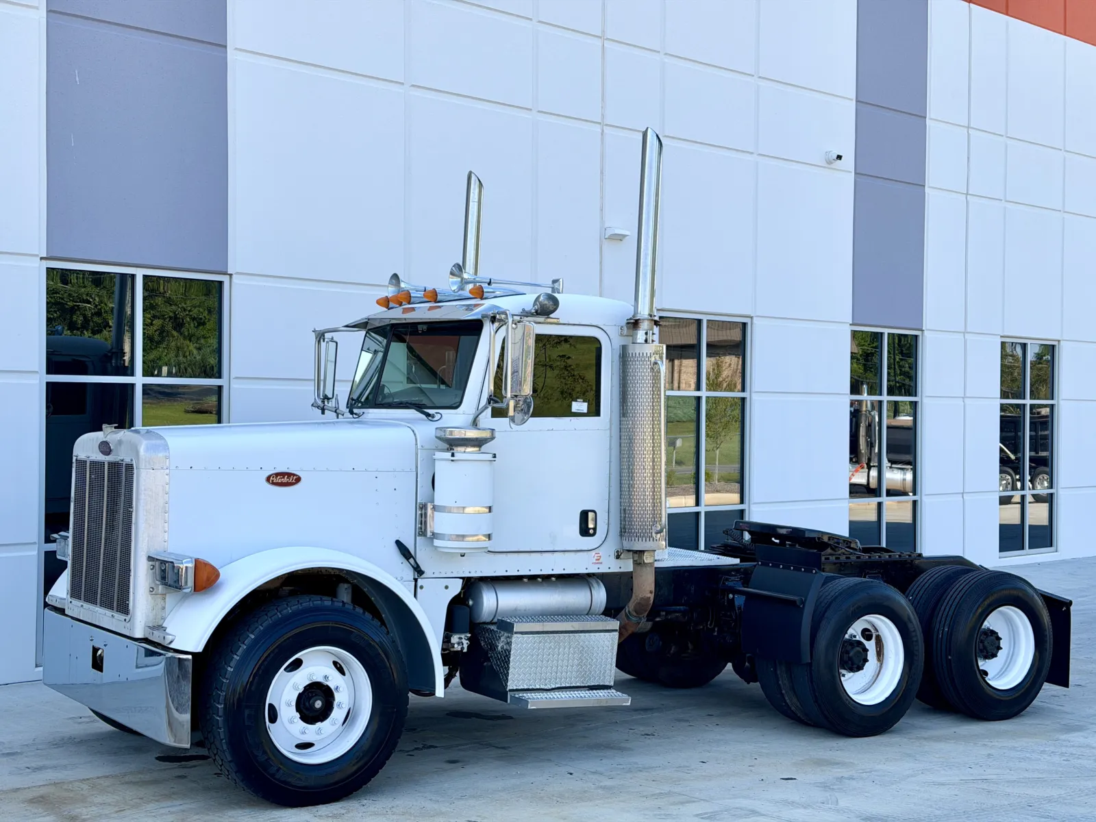 2006 Peterbilt 379 in Greer, SC — photo 2