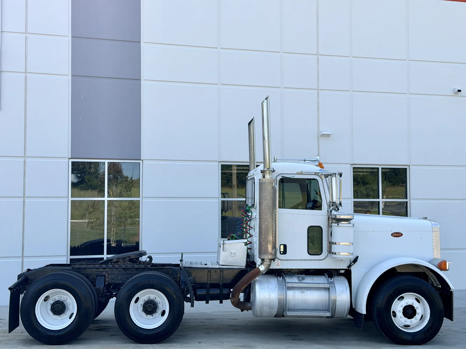 2006 Peterbilt 379 in Greer, SC — photo 3