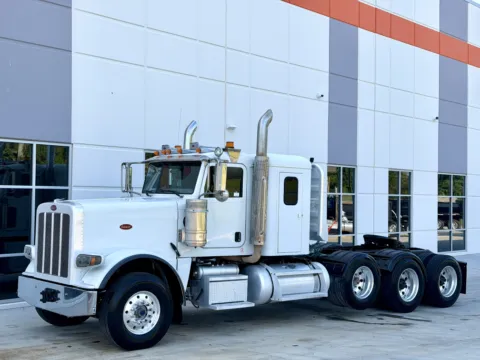 Photos of 2014 PETERBILT 388 for sale in Greer, SC at Forge Truck Centers - South Carolina