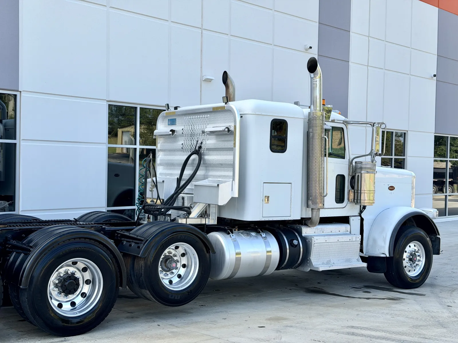 2014 Peterbilt 388 in Greer, SC — photo 7