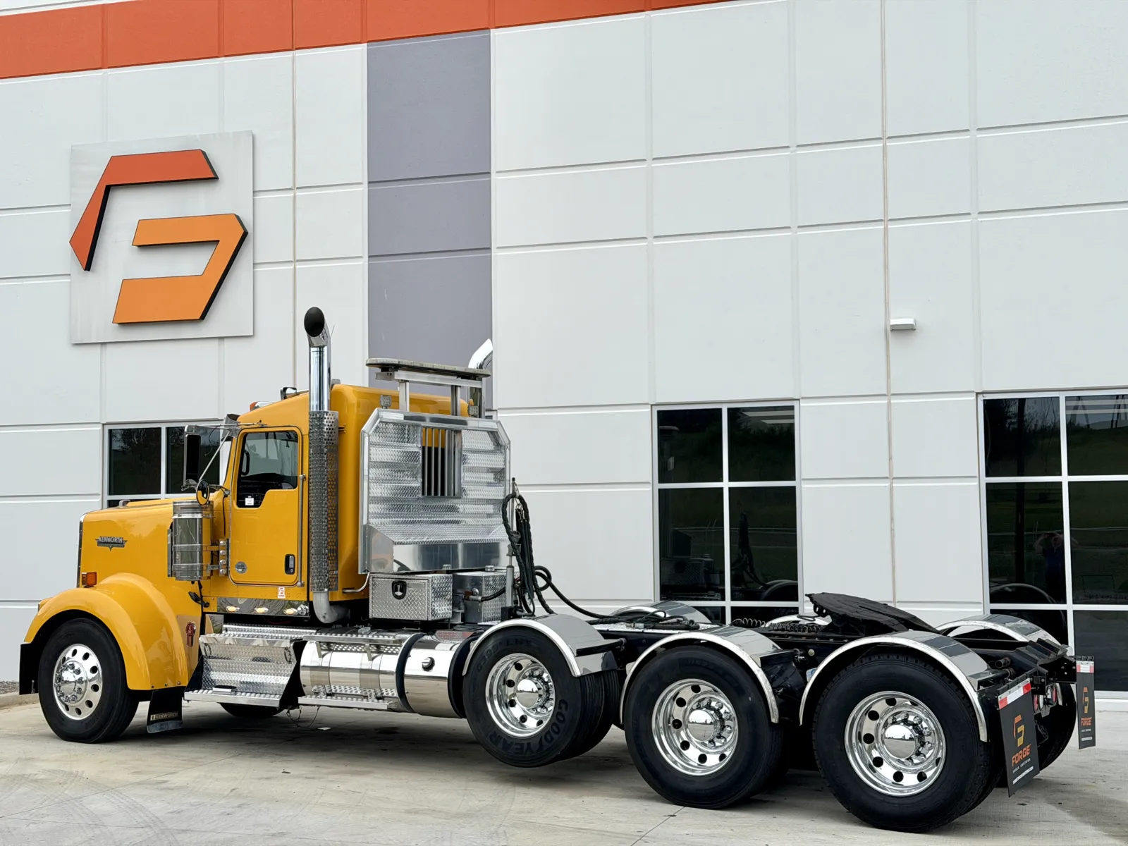 2018 Kenworth W900 in Greer, SC — photo 6