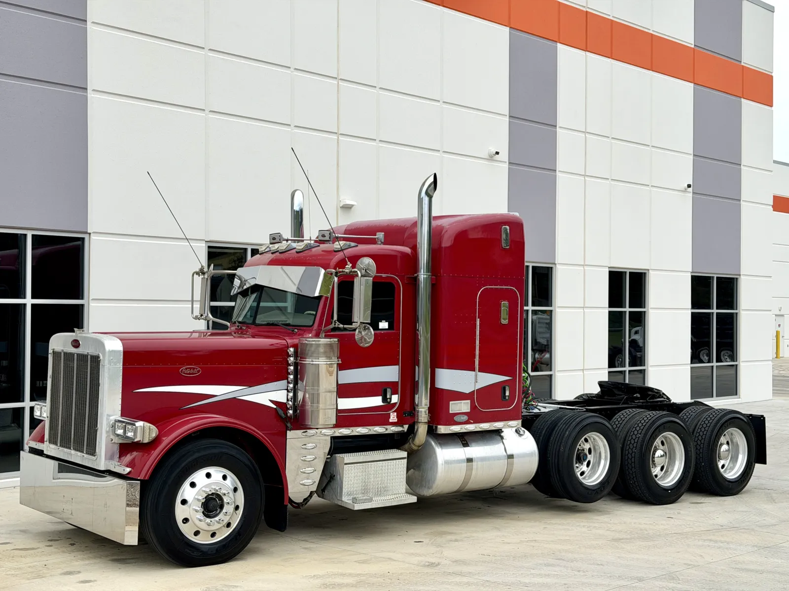 2007 Peterbilt 379 in Greer, SC — photo 2