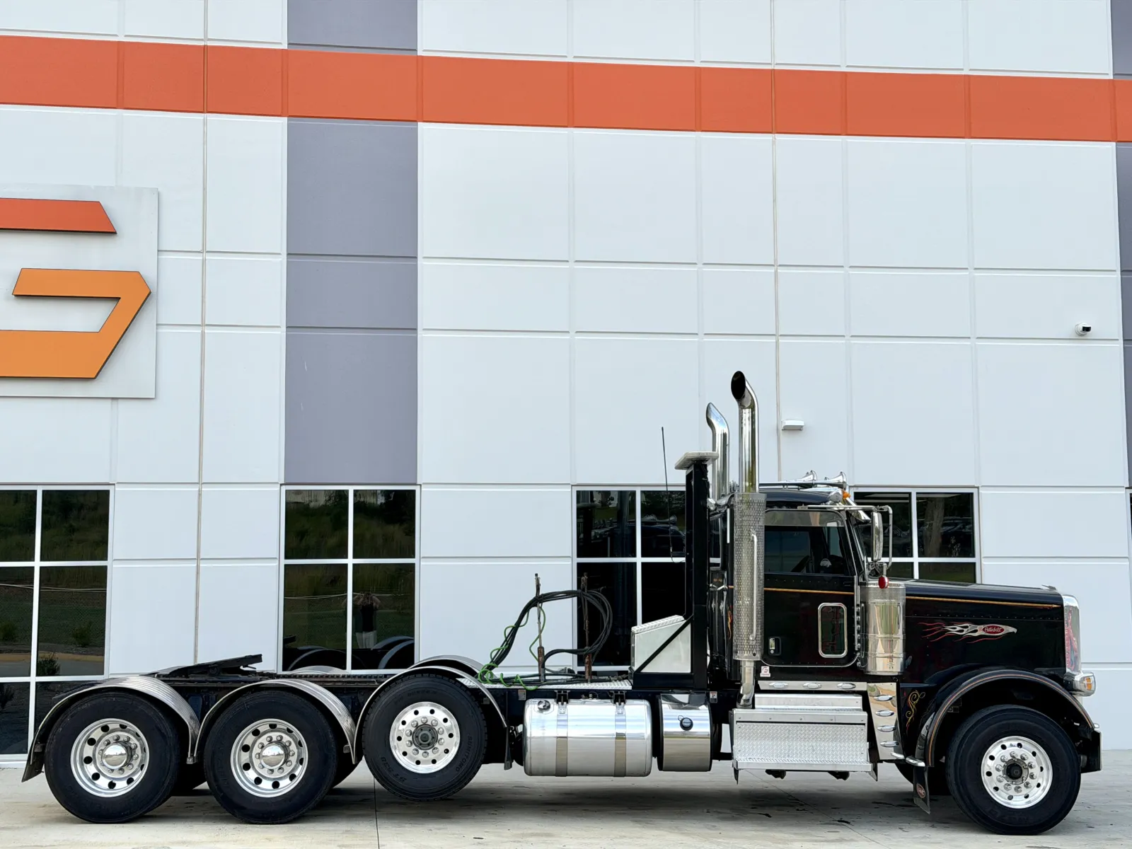 2020 Peterbilt 389 in Greer, SC — photo 3