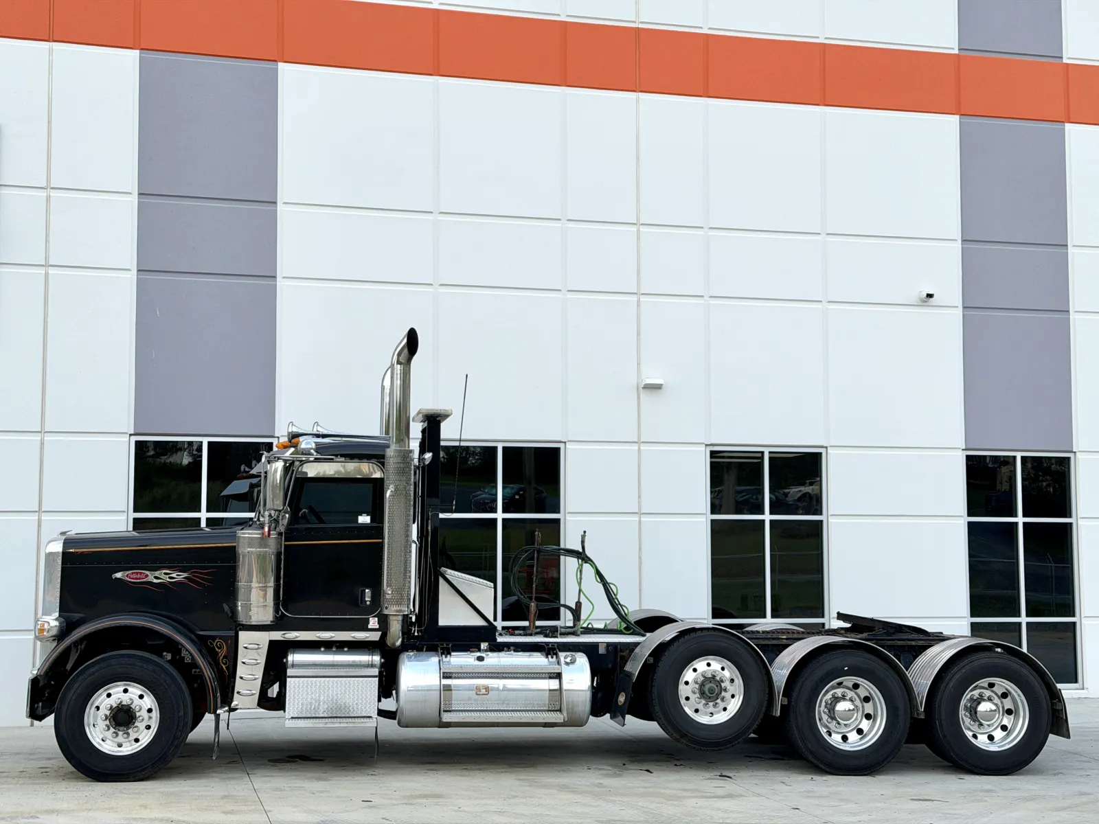 2020 Peterbilt 389 in Greer, SC — photo 4