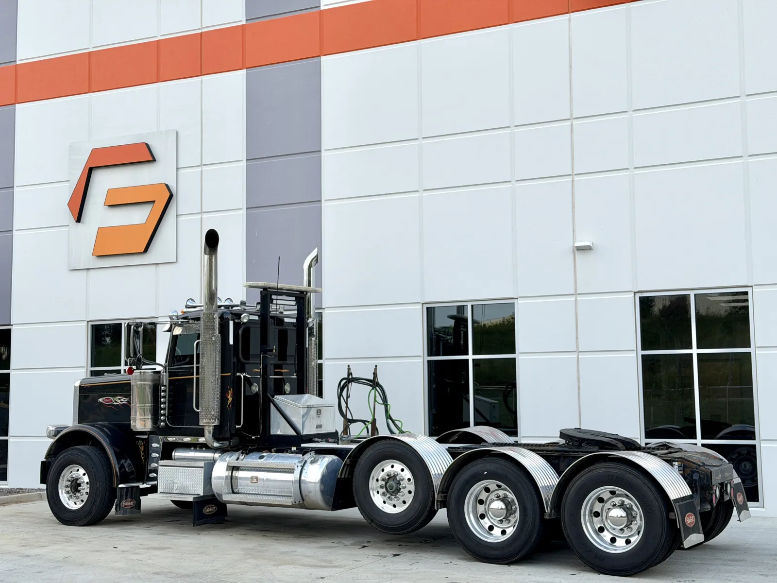 2020 Peterbilt 389 in Greer, SC — photo 6
