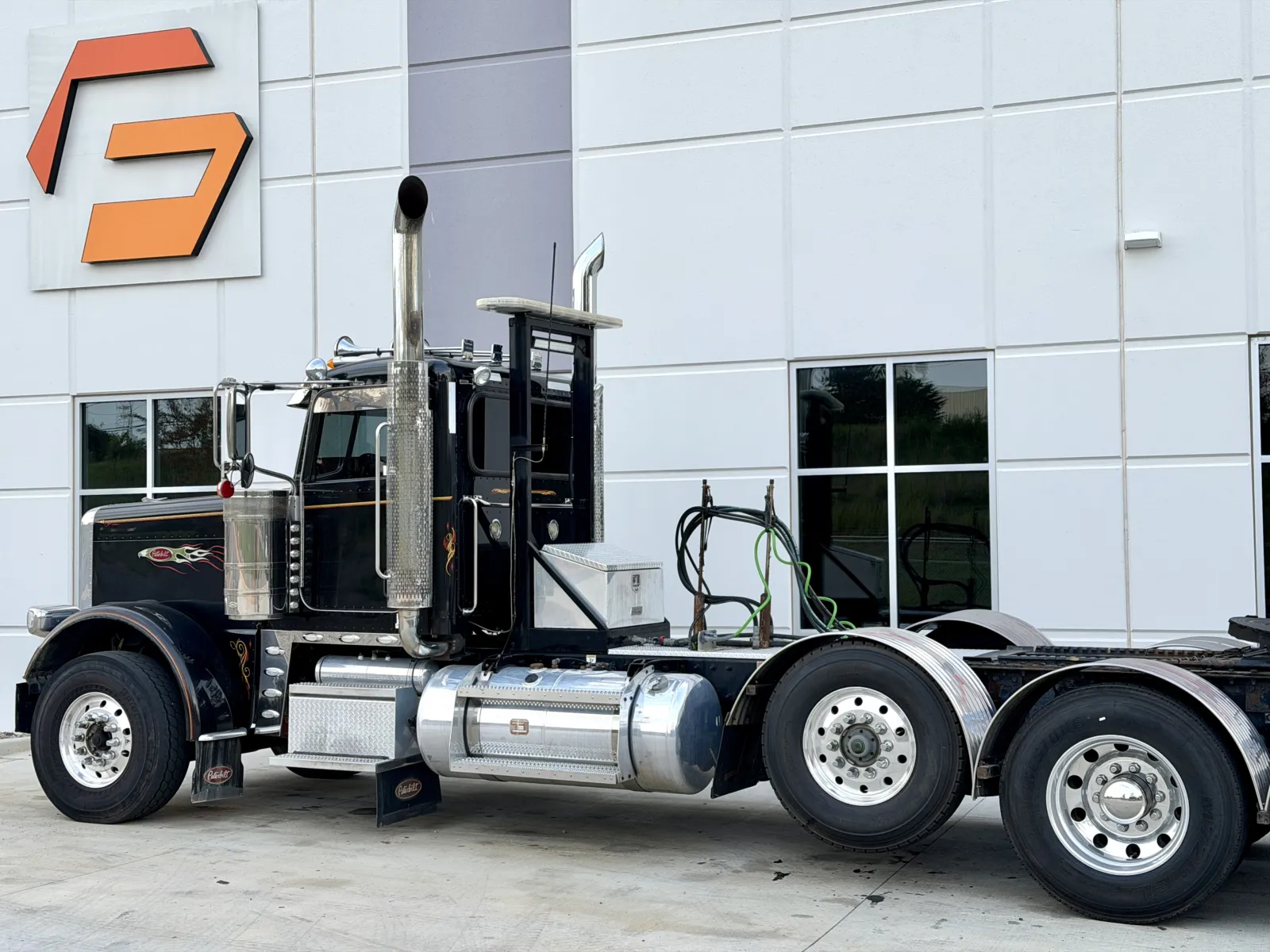 2020 Peterbilt 389 in Greer, SC — photo 8