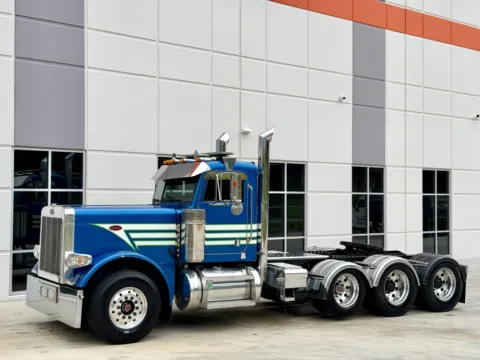 Photos of 2001 PETERBILT 379 for sale in Greer, SC at Forge Truck Centers - South Carolina