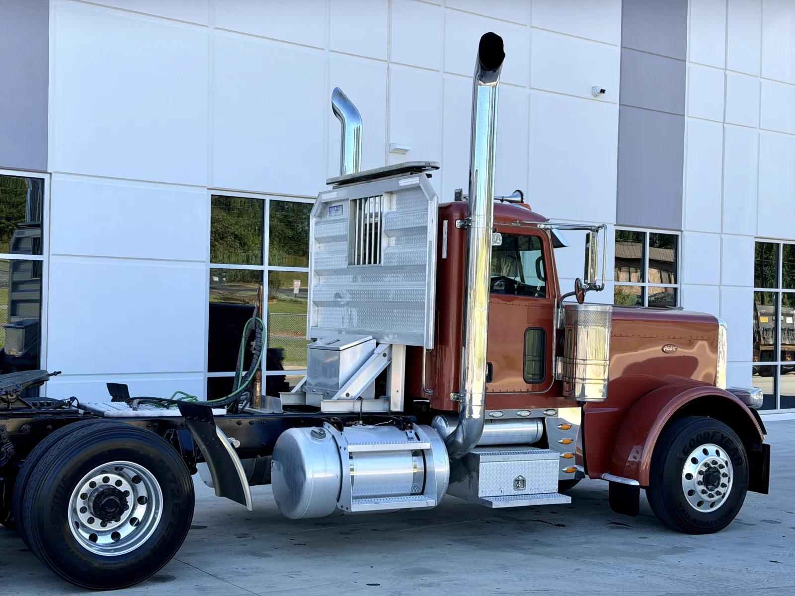 2014 Peterbilt 389 in Greer, SC — photo 7