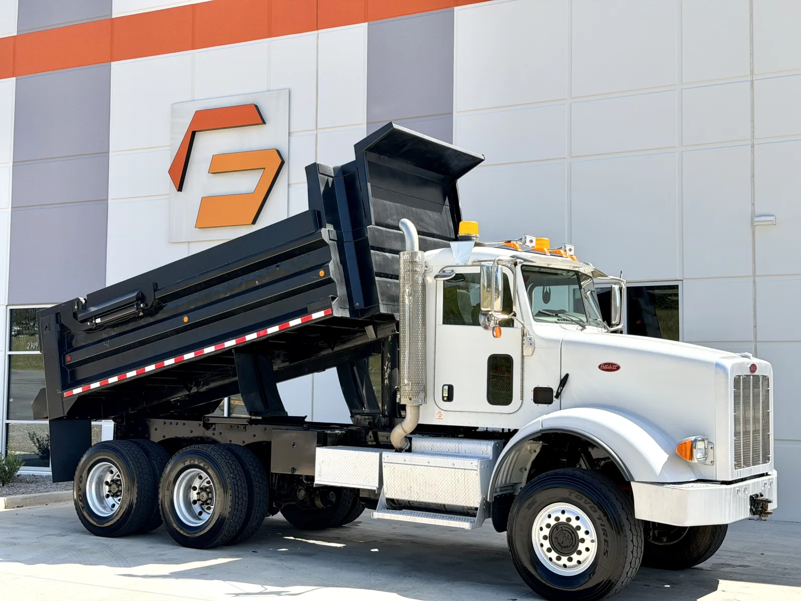 2015 PETERBILT 365 for sale in Greer, SC