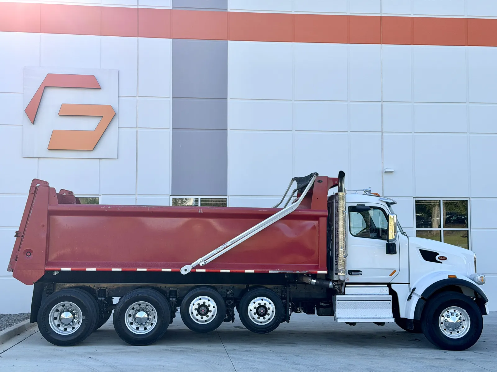 2020 Peterbilt 567 in Greer, SC — photo 4