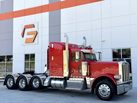 2016 PETERBILT 389 for sale in Greer, SC