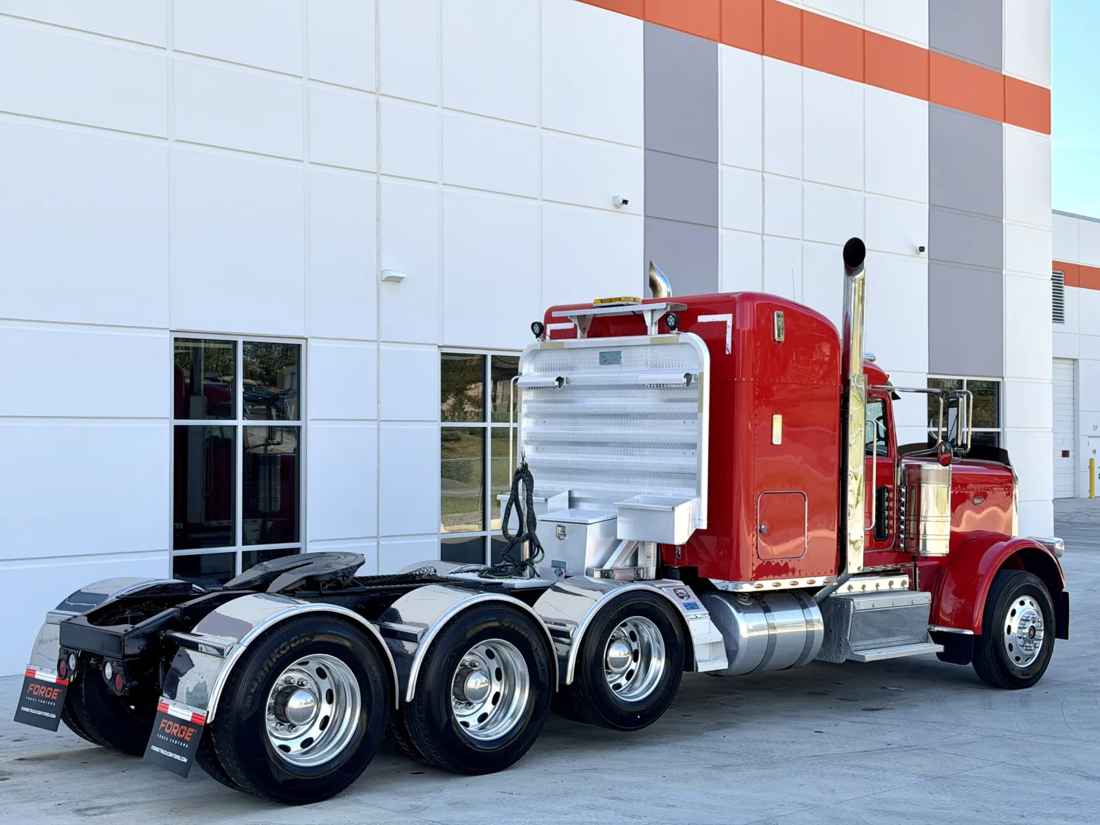 2016 Peterbilt 389 in Greer, SC — photo 5
