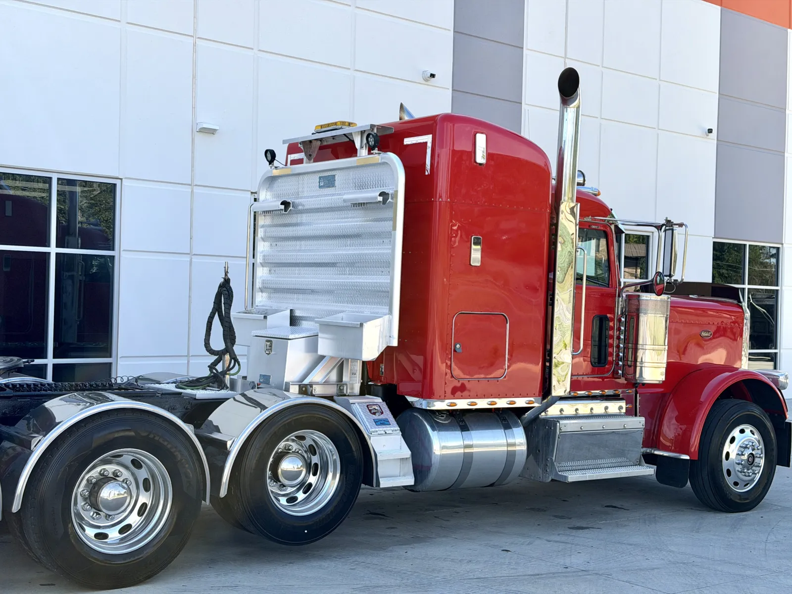 2016 Peterbilt 389 in Greer, SC — photo 7