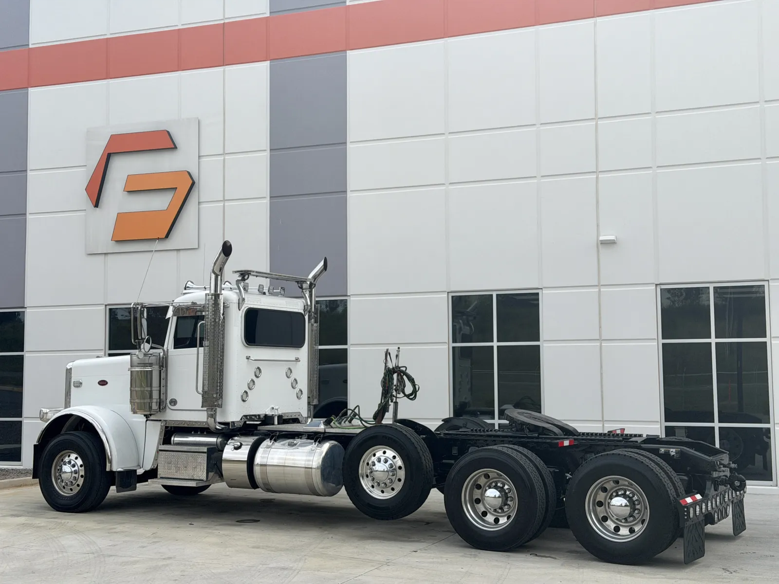 2022 Peterbilt 389 in Greer, SC — photo 6