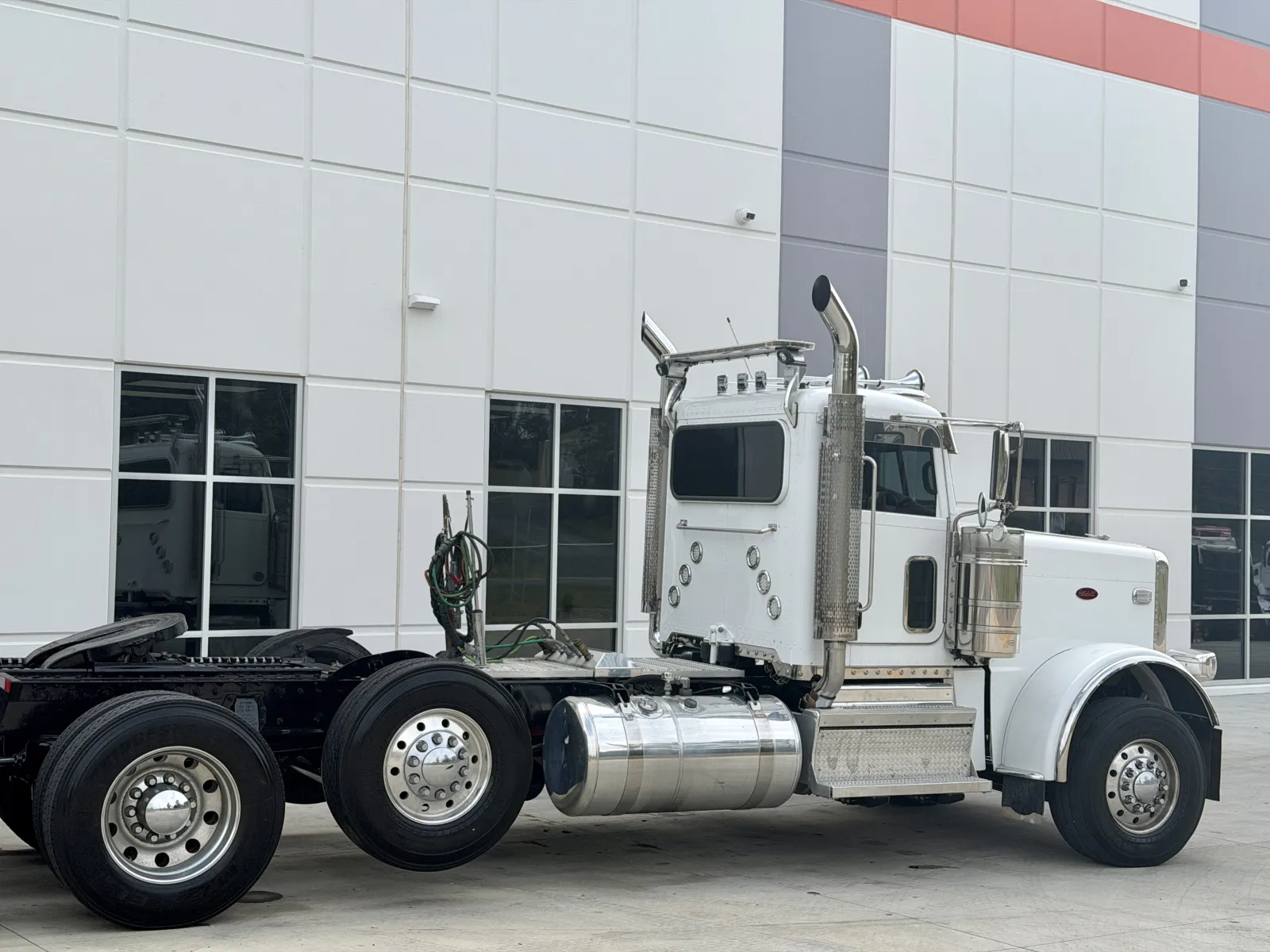 2022 Peterbilt 389 in Greer, SC — photo 7
