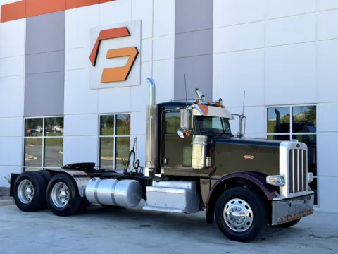 2011 PETERBILT 388 for sale in Greer, SC