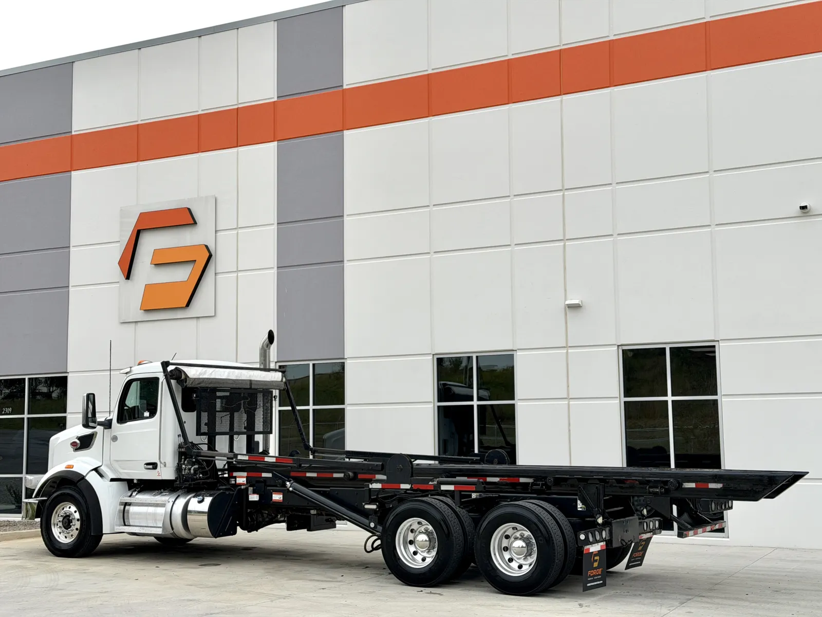 2024 Peterbilt 567 in Greer, SC — photo 6