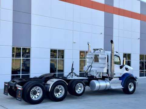 More photos of 2015 PETERBILT 567 at Forge Truck Centers - South Carolina, SC