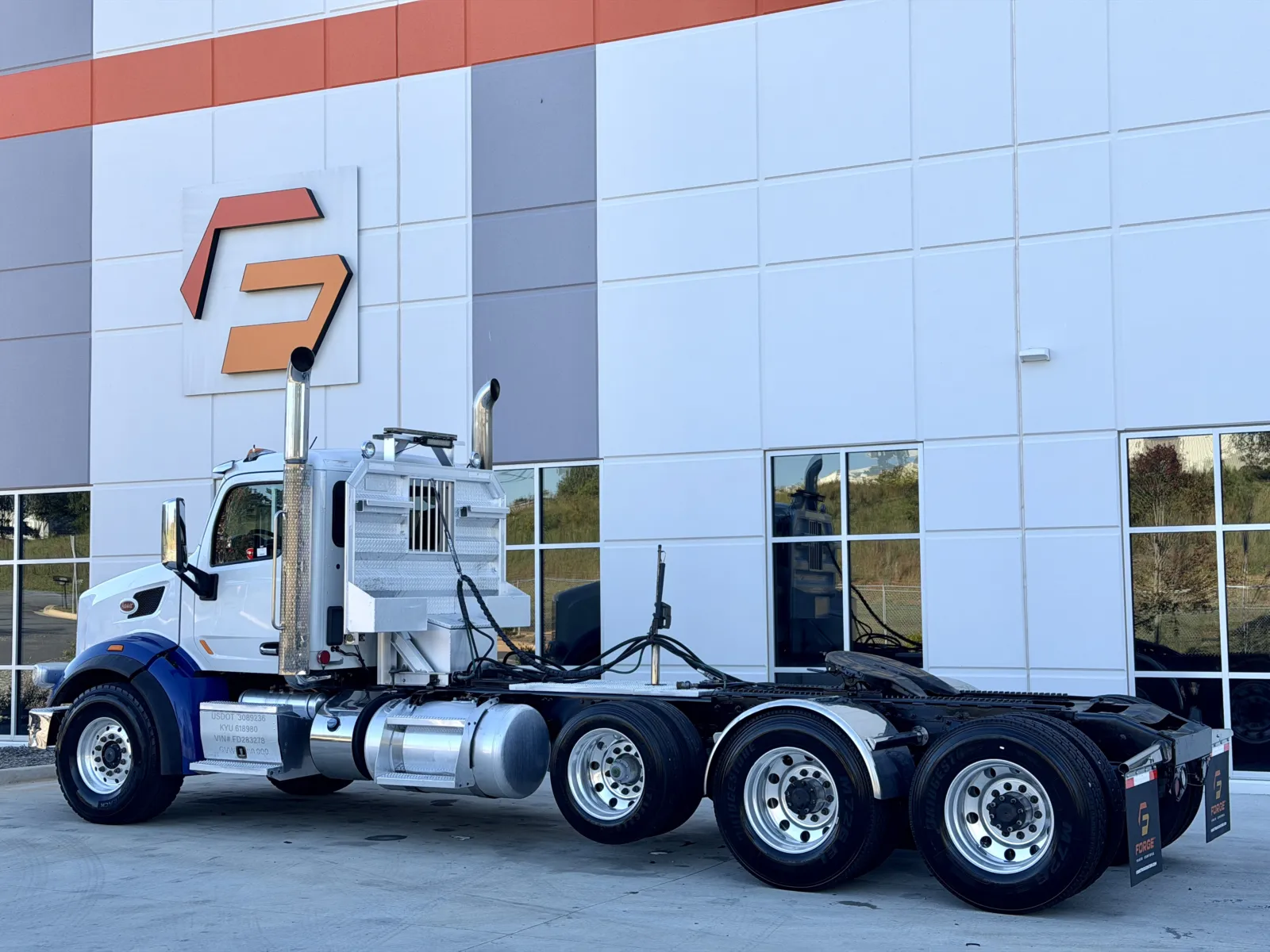 2015 Peterbilt 567 in Greer, SC — photo 6