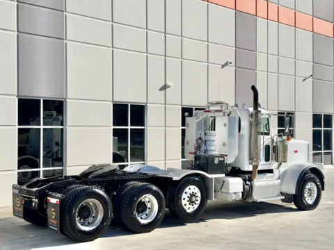 More photos of 2013 PETERBILT 388 at Forge Truck Centers - South Carolina, SC