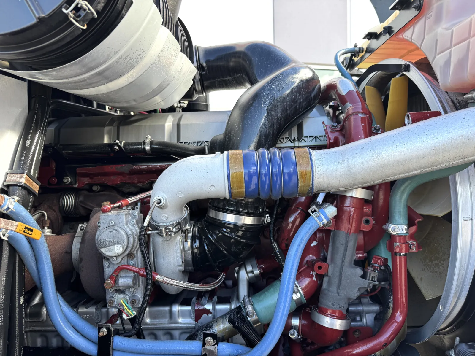 2016 Mack - image 13