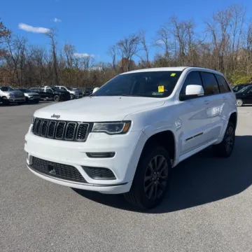 Photos of 2019 Jeep Grand Cherokee High Altitude for sale in Indianapolis, IN at Indy Auto Man