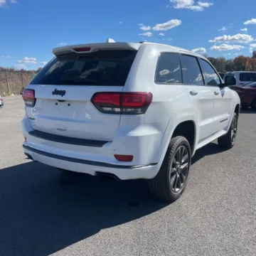 More photos of 2019 Jeep Grand Cherokee High Altitude at Indy Auto Man, IN