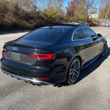 More photos of 2018 Audi S5 3.0T Premium Plus quattro at Indy Auto Man, IN