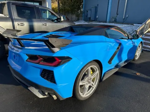 More photos of 2021 Chevrolet Corvette Stingray 3LT at Indy Auto Man, IN