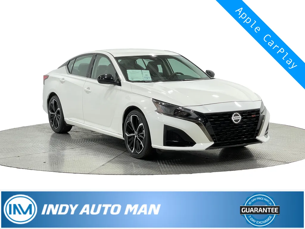 2023 Nissan Altima 2.5 SR for sale in Indianapolis, IN