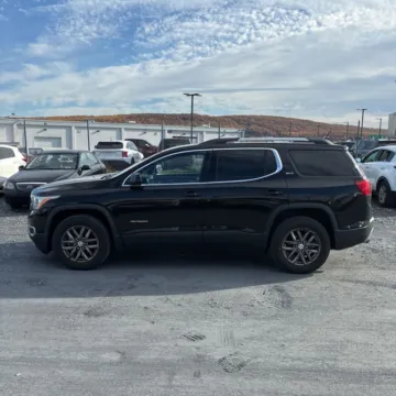 More photos of 2017 GMC Acadia SLT-1 at Indy Auto Man, IN
