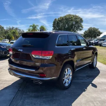 More photos of 2015 Jeep Grand Cherokee Summit at Indy Auto Man, IN