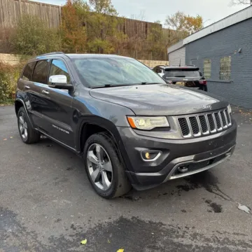 Gray 2015 Jeep Grand Cherokee Overland for sale in Indianapolis, IN