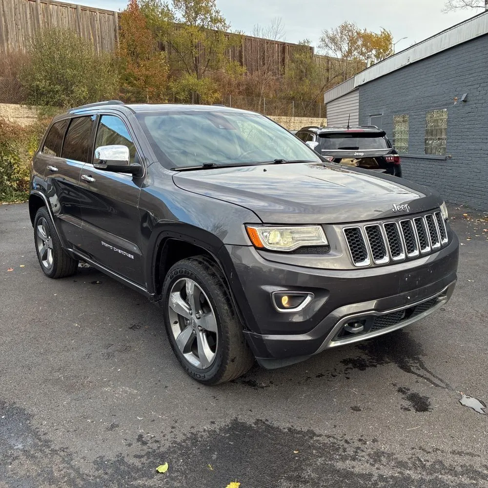 Gray 2015 Jeep Grand Cherokee Overland for sale in Indianapolis, IN